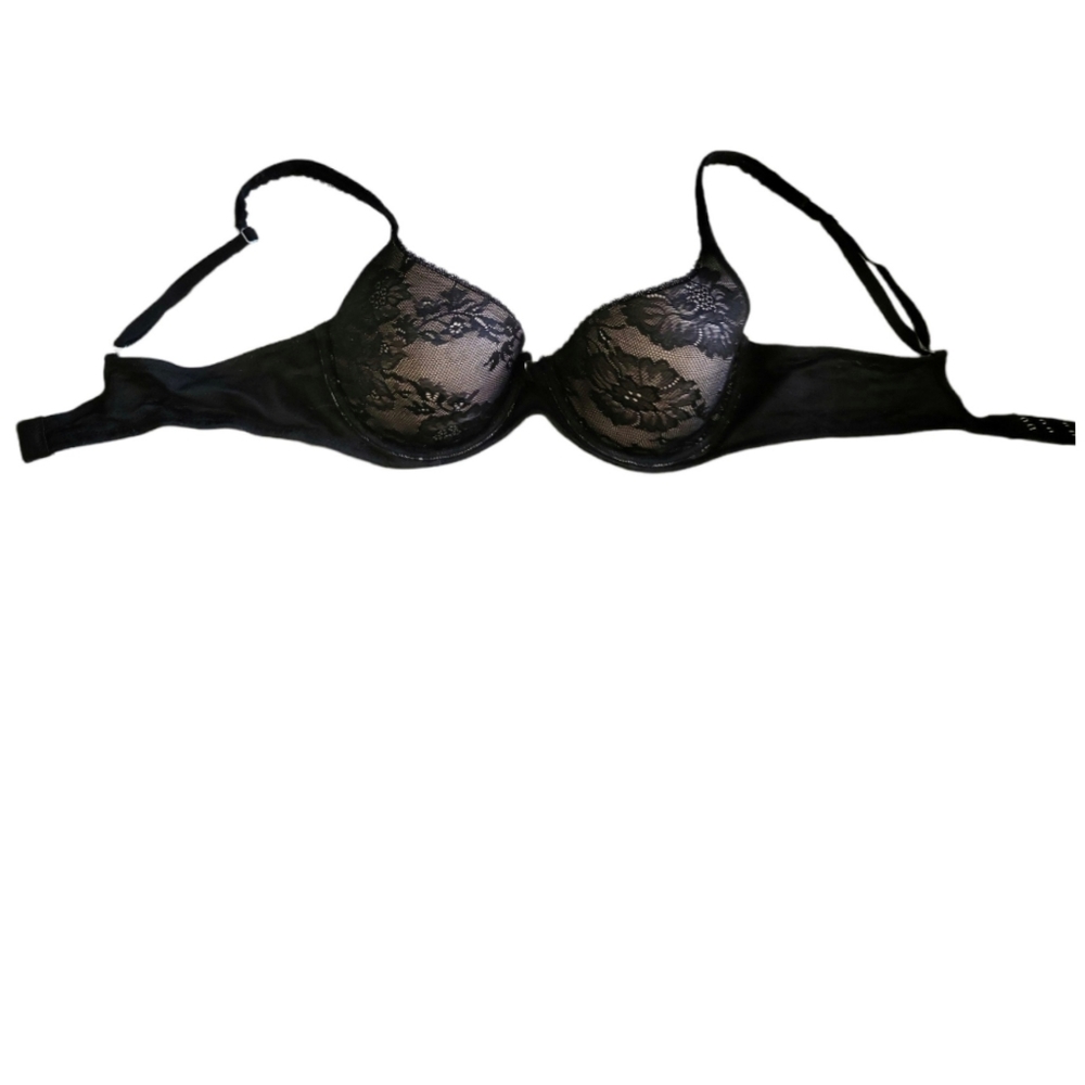 Black lace Victoria's secret Bra 34C